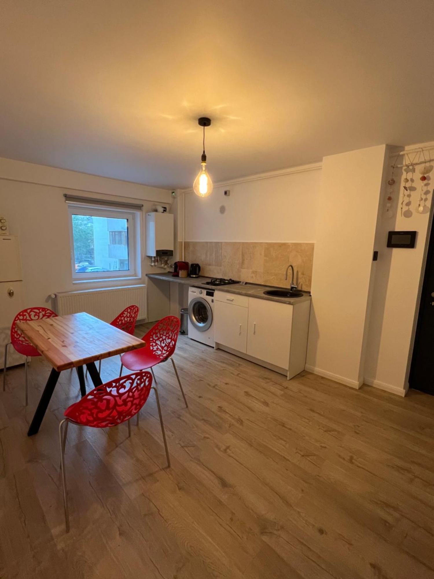 Appartamento Ella Apart Constanţa Esterno foto