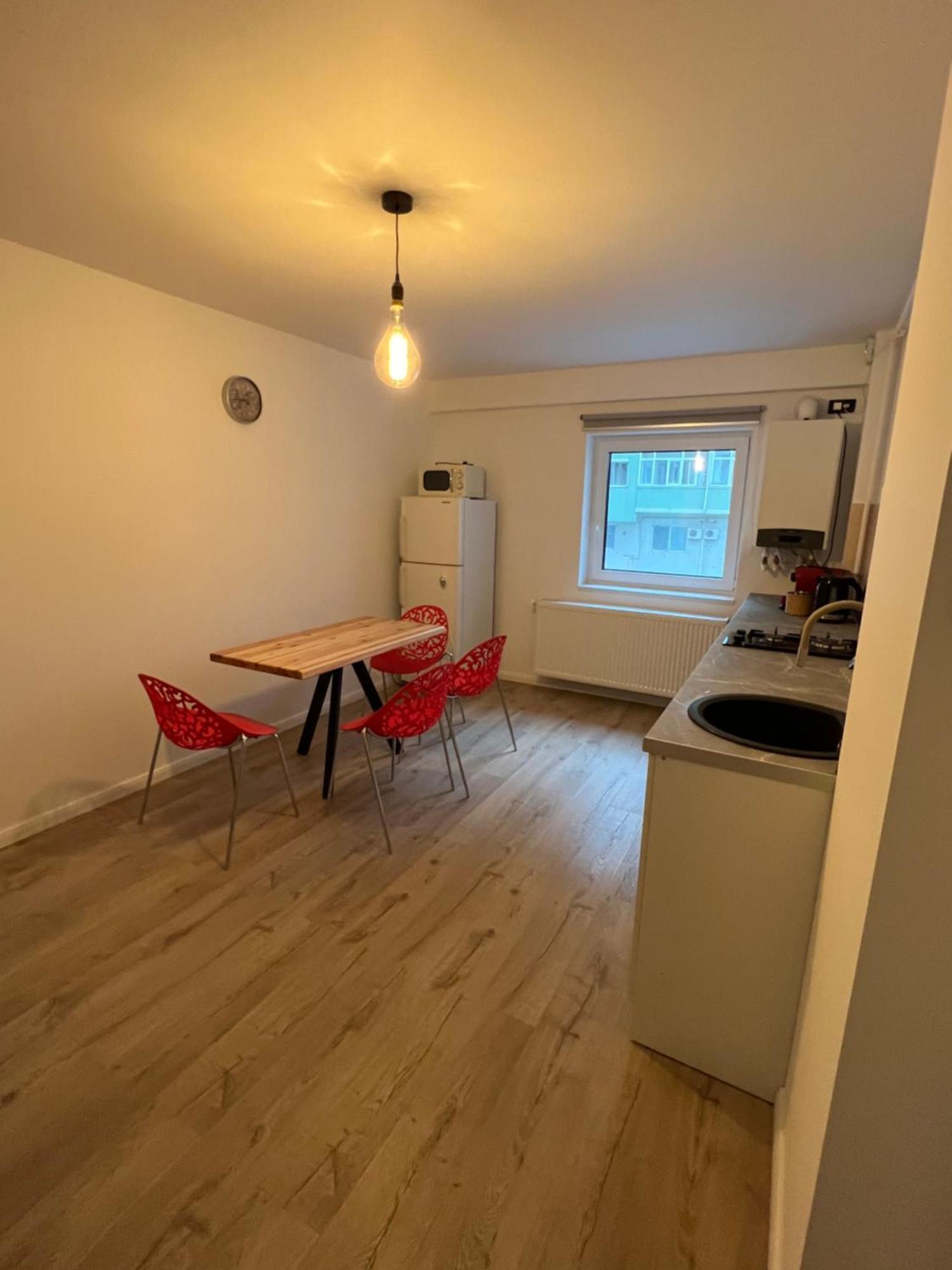 Appartamento Ella Apart Constanţa Esterno foto